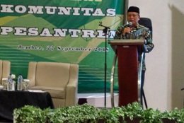 Menteri RISTEKDIKTI Hadiri Launching Akademi Komunitas Berbasis Pesantren