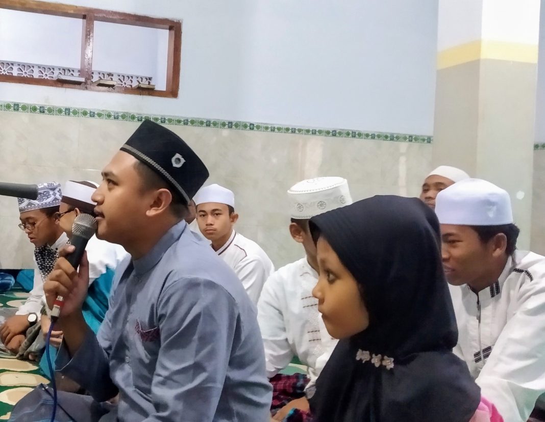 Benarkah, Pujianpujian Shalawat Setelah Adzan itu Bid'ah