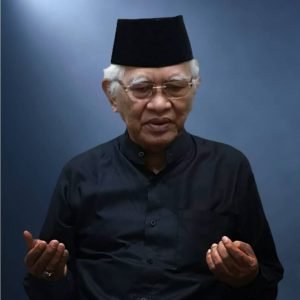 Puisi Gus Mus: Talbiyah dalam Kesendirian