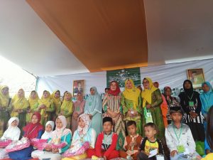 Potret Kegiatan Muslimat NU Kalisat, Pelantikan dan Santunan Anak Yatim dan Dhuafa