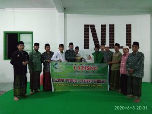 Lazisnu Balung Berikan Beasiswa untuk Murid SD/MI