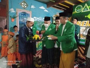 PAC IPNU Rambipuji Potong Tumpeng untuk Memperingati Harlah ke-67