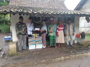 Laziznu Jember Bantu Keluarga Pasutri yang Hanyut Terseret Banjir