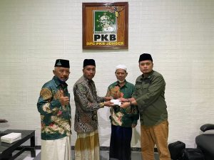 Ketua DPC PKB Jember Bantu Pembangunan Kantor MWC NU Mumbulsari