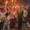Ratusan Masyarakat Sumberbaru Meriahkan Malam 10 Muharram dengan Pawai Obor sambil Sholawatan
