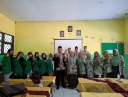 Siapkan Calon Pendidik Profesional, FKIP UIJ Kerahkan Mahasiswa FKIP untuk PPL di MTs Negeri 4 Jember