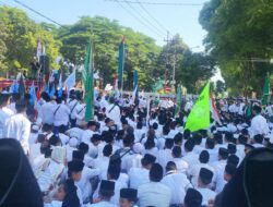 Santri Jember–Lumajang Gelar Aksi Damai Bela Kiai