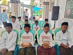 Khitanan Massal Warnai Hari Santri, Wujud Ukhuwah dan Kepedulian Sosial MWCNU Semboro