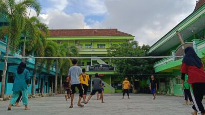 Dari Kebun ke Digital: Kisah SMAS 2 Diponegoro Wuluhan Cetak Generasi Milenial Religius