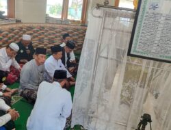 Ziarah Muassis dan Muharrik NU Zona 9 PCNU Jember : Menyulam Jejak Khidmah di Makam Mbah Shiddiq Condro