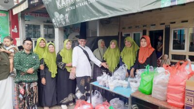 Kampung Ramadhan PRNU Gebang Tengah Tebar 703 Paket Takjil