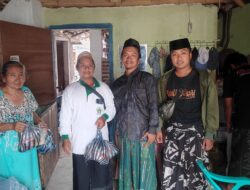 LAZISNU Rambipuji dan Fatayat Nogosari 1 Berbagi Santunan dan Takjil di Ramadan